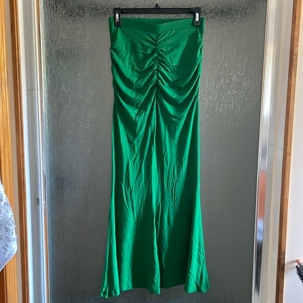 Halloween Costume. Little Mermaid.  Red wig, green mermaid ruched skirt, bandeau